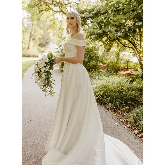 Sophia Tolli "Chandra" Wedding Dress - Picture 7 of 7